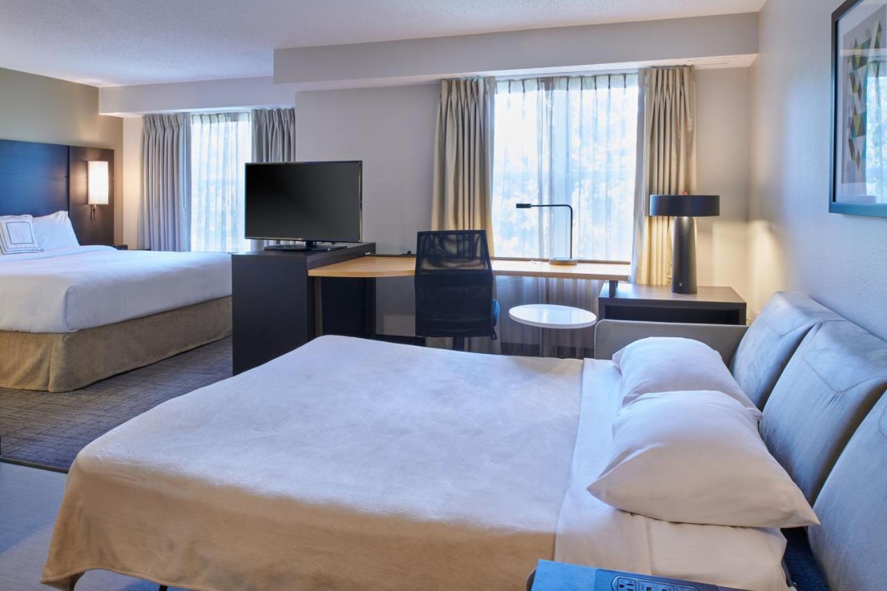 Residence Inn By Marriott Detroit / Нови Екстериор снимка